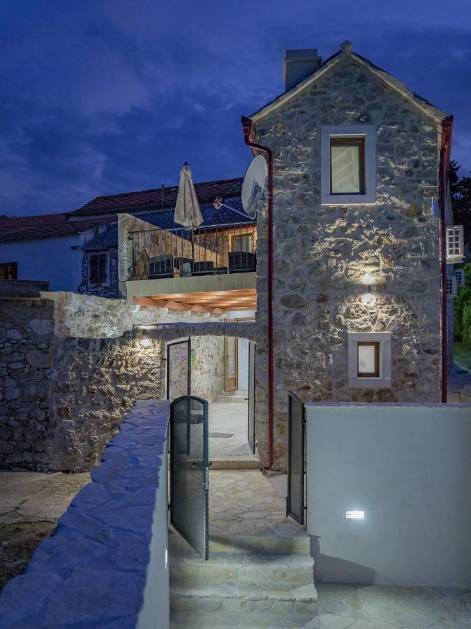 Villa Ploca On Hvar With A Private Heated Pool Dol  Exterior foto