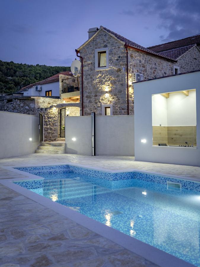 Villa Ploca On Hvar With A Private Heated Pool Dol  Exterior foto